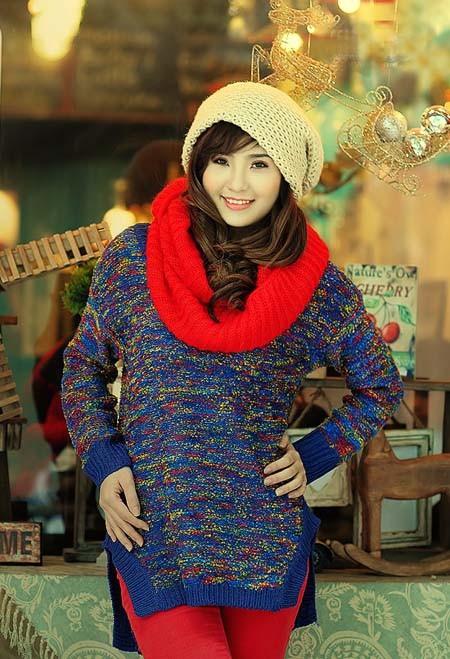 Sự kiện - Style Noel đa phong cách của Khánh Chi (Hình 10).