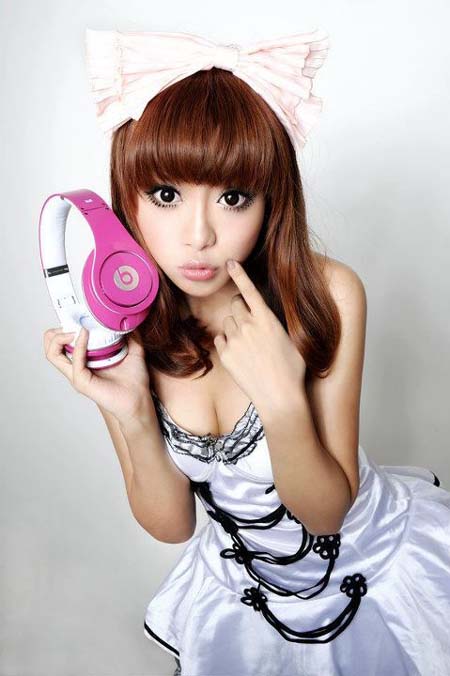 Sự kiện - Nữ DJ quyến rũ của xứ Cảng thơm (Hình 6).