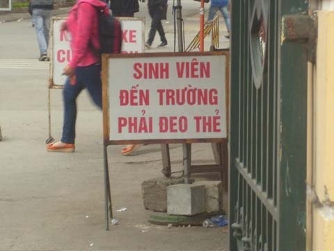 Xã hội - Cận Tết, sinh viên đổ xô cắm thẻ, cầm đồ (Hình 3).