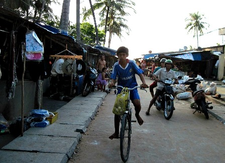 Xã hội - Kỳ lạ “Đảo chạy gió”, mỗi hộ dân có hai nhà (Hình 3).