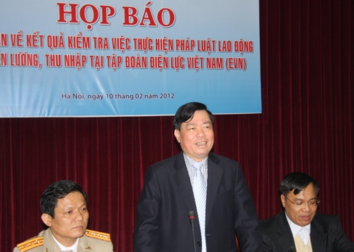 Bất động sản - Bộ LĐTBXH yêu cầu EVN phân phối lại tiền lương