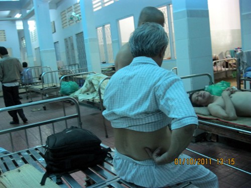 X&atilde; hội - &ldquo;Tống&rdquo; chồng v&agrave;o viện t&acirc;m thần chỉ v&igrave; ghen (H&igrave;nh 2).