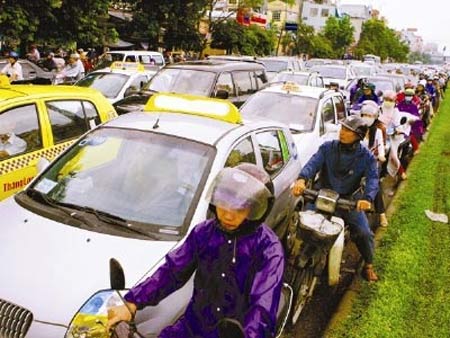 Pháp luật - Thanh tra toàn bộ taxi ở Hà Nội