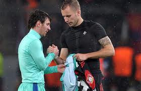 Bóng đá Quốc tế - Leverkusen lục đục tranh giành áo đấu của Messi