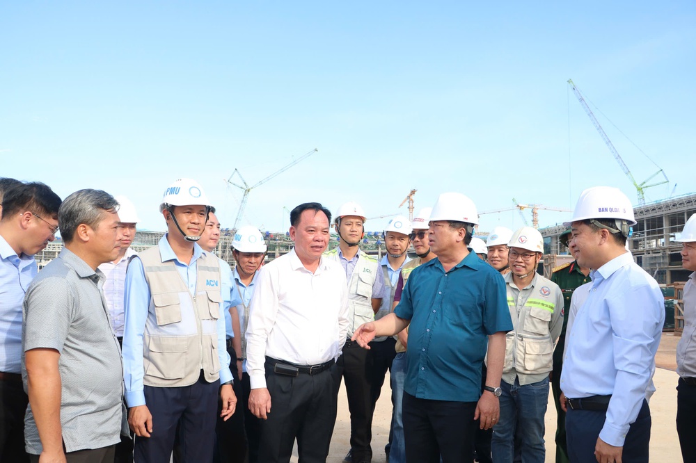 Chủ tịch UBND tỉnh Đồng Nai: Long Thành sẽ là "đòn bẩy chiến lược" trong thu hút FDI- Ảnh 4.