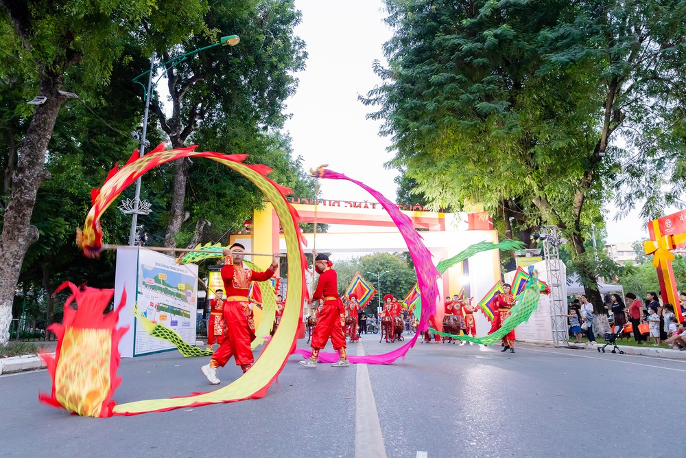[E] Gìn giữ hồn cốt, nếp sống người Hà Nội - Bài 1: Để văn hóa làm động lực vươn mình- Ảnh 5.