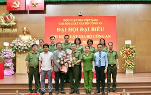 Chi hội Luật gia Bộ Công an tiếp thêm niềm tin pháp lý cho người lầm lỡ- Ảnh 14.