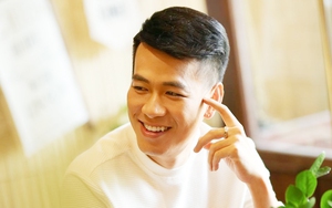 Nam ca sĩ ở tuổi 42 kể câu chuyện tình yêu qua những bài hát