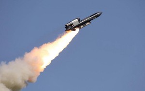 Iskander-M khai hỏa: Tên lửa Nga hủy diệt kho chứa hệ thống HIMARS của Ukraine - Ảnh 3.