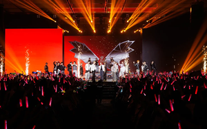 Tiền ở đâu ra mà nhiều thế? - Ảnh 3.