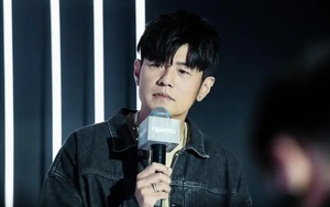 Lưu Đào gây sốt với vóc dáng ở tuổi 46 - Ảnh 4.