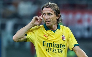 Mẹ của David Beckham xúc động khi lần đầu gặp Messi - Ảnh 4.