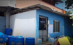 Bắt giam kẻ đe dọa giết người bằng xăng vì mâu thuẫn đất đai - Ảnh 2.