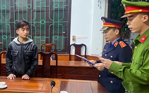 Khởi tố chủ quán karaoke cùng 2 nhân viên có hành vi chứa mại dâm - Ảnh 2.