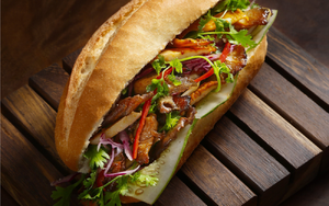 Hai mẹ con nhập viện nghi ngộ độc bánh mì ở Lâm Đồng: “Chỉ biết ôm con khóc giữa đêm” - Ảnh 7.