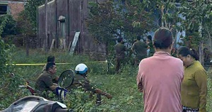 Tạm giam đối tượng nghiện dùng dao chống đối cảnh sát khi bị kiểm tra ma túy  - Ảnh 2.