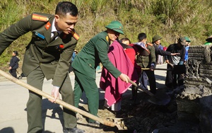 Triệt ph&aacute; đường d&acirc;y vận chuyển linh kiện lắp r&aacute;p s&uacute;ng  xuy&ecirc;n bi&ecirc;n giới - Ảnh 6.