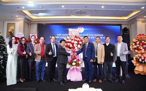 Hội Luật gia tỉnh Ph&uacute; Thọ th&agrave;nh k&iacute;nh d&acirc;ng hương tri &acirc;n c&aacute;c Vua H&ugrave;ng - Ảnh 2.