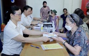 UBND TP H&agrave; Nội trả lời c&acirc;u hỏi bao giờ hết cảnh ngập &uacute;ng k&eacute;o d&agrave;i mỗi khi mưa lớn - Ảnh 3.