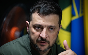 Tổng thống Trump gặp Thủ tướng Netanyahu, cảnh b&aacute;o t&aacute;i kh&ocirc;ng k&iacute;ch Iran, hối th&uacute;c Hamas giải gi&aacute;p - Ảnh 4.