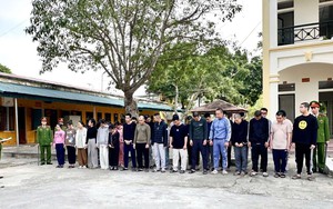 Bắt giữ nh&oacute;m đối tượng mua b&aacute;n s&uacute;ng tr&ecirc;n mạng x&atilde; hội- Ảnh 2.