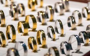 Giá xăng tăng - Ảnh 1.