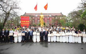 Bên trong ngôi trường 130 năm tuổi duy nhất Việt Nam được công nhận là Di tích quốc gia đặc biệt- Ảnh 17.