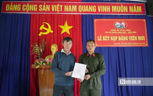 Nhiều cặp song sinh ở Quảng Ng&atilde;i hăng h&aacute;i viết đơn t&igrave;nh nguyện nhập ngũ- Ảnh 6.