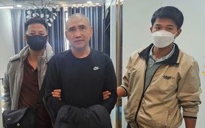 Bắt đối tượng cộm cán, thu giữ nhiều loại hung khí