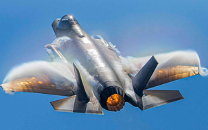 “Tiền vệ bầu trời” F-35 vừa chạm đến cột mốc lịch sử