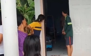 Không biết có thai, người phụ nữ bất ngờ đẻ rơi con trong nhà vệ sinh