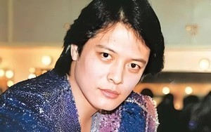 Nam ca sĩ tự tung tin 