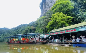 “Hạt sạn” cản trở phát triển du lịch - Kỳ 1: Điểm đến thơ mộng ở miền Tây xứ Nghệ bị 