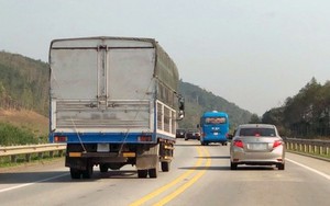 Theo quy định mới nhất, vượt xe không đúng quy định bị phạt bao nhiêu tiền?