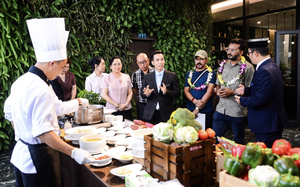 Hà Nội mở 