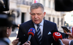 Slovakia chặn gói trừng phạt mới đối với Nga nhưng ủng hộ Ukraine gia nhập EU