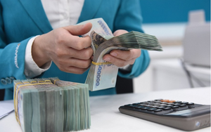 Lãng phí và tiết kiệm hay câu chuyện tiền chùa…