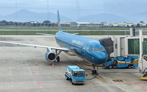 Máy bay Vietnam Airlines hạ cánh khẩn cấp tại Đà Nẵng để cấp cứu hành khách