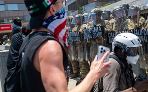 Bất ổn ở Los Angeles: Ông Trump thực hiện hành động chưa từng có trong 60 năm, chuyện gì sẽ xảy ra tiếp theo?
