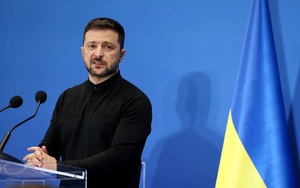 “Đòn tàn khốc” từ bầu trời: Bom Nga dội trúng điểm tập kết quân Ukraine - Ảnh 3.