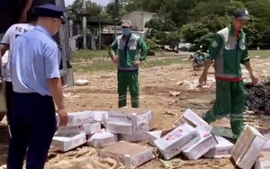 Tiêu huỷ 1 tấn chân gà đông lạnh mua trôi nổi trên mạng xã hội