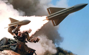 MiG-29 Ukraine tấn công căn cứ điều hành UAV Nga bằng bom JDAM-ER - Ảnh 2.