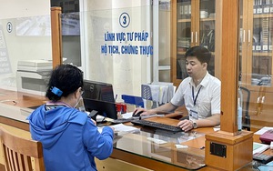 Làm rõ thắc mắc "không sử dụng cùng lúc 2 hạng giấy phép lái xe" - Ảnh 3.