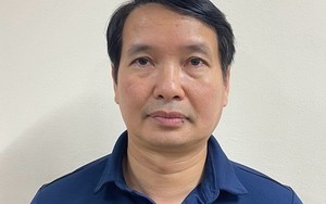 Bắt 4 đối tượng chặn đánh, cướp xe máy để trả thù do bị chèn ép trong công việc - Ảnh 2.