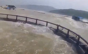 Bão số 5 đổ bộ, nhiều tuyến đường ở Nghệ An chìm trong nước - Ảnh 7.