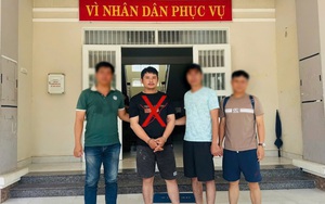 Tạm giữ hình sự đối tượng rút chìa khóa xe khách trên đường vành đai 3- Ảnh 2.