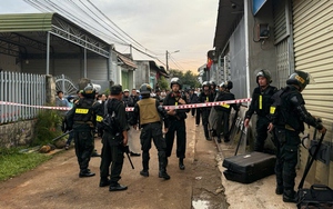 Uống rượu say đâm 2 người tử vong, tài xế ô tô bị khởi tố - Ảnh 2.