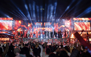 Cuối năm, du lịch Hà Nội “thay da đổi thịt” qua những điểm đến mới- Ảnh 4.