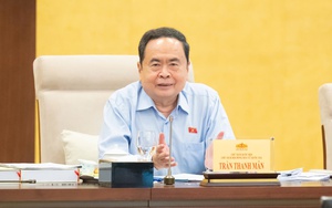 Sáng nay (16/9), diễn ra hội nghị toàn quốc quán triệt 4 nghị quyết của Bộ Chính trị - Ảnh 3.