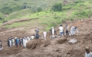 Bộ Xây dựng yêu cầu kiểm định chất lượng, khả năng khai thác cầu Vĩnh Tuy sau vụ cháy bãi xe- Ảnh 3.